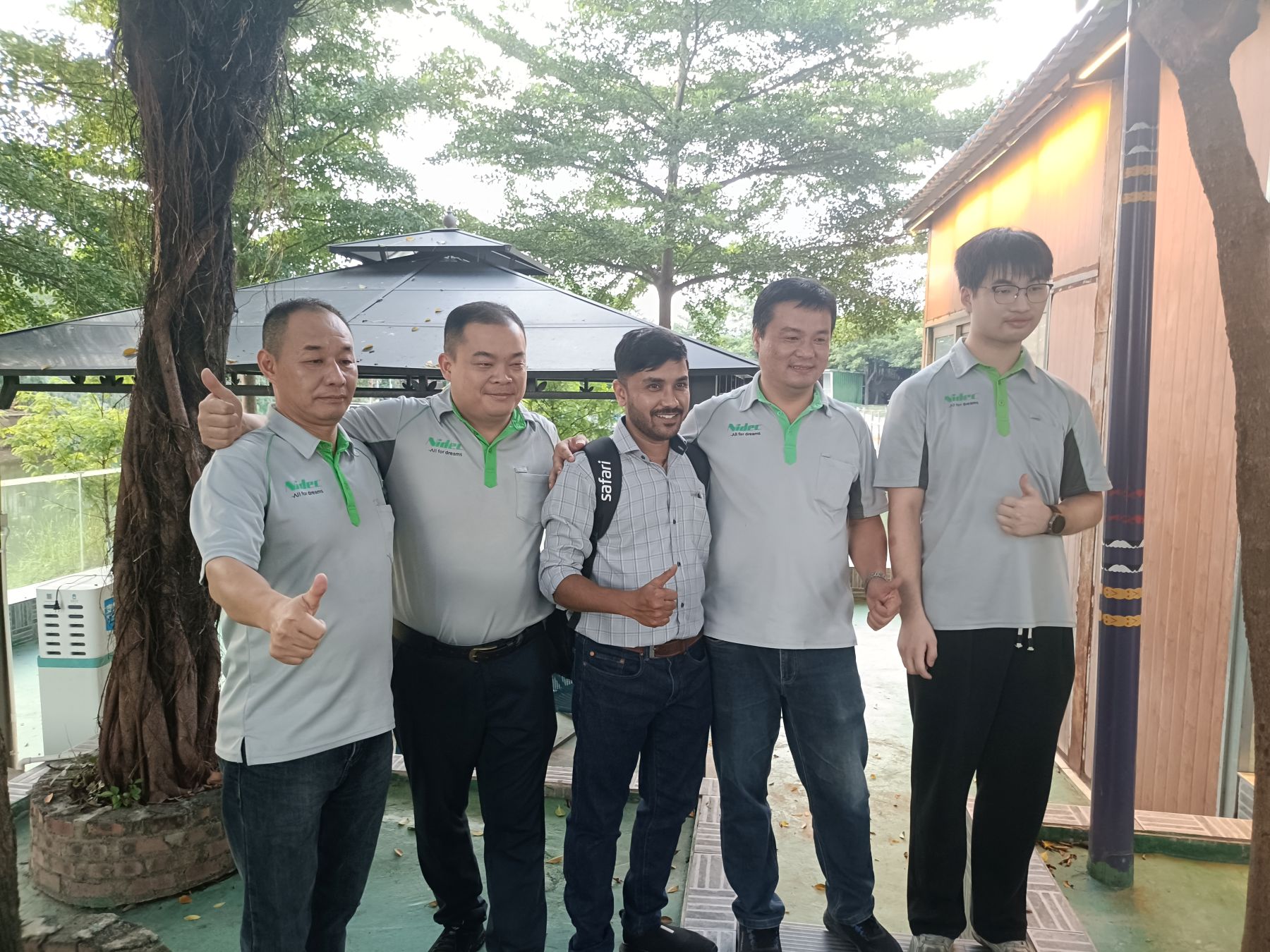 Ποιοτική δραστηριότητα μεταξύ της Nidec Elevator Traction Machine China και της Ινδίας